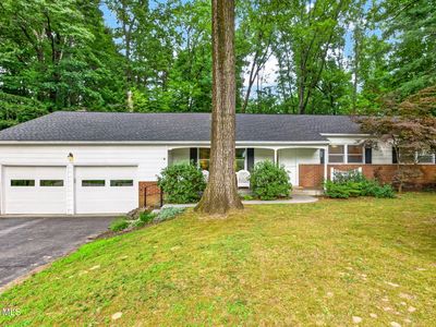 5 Pine Hill Bend