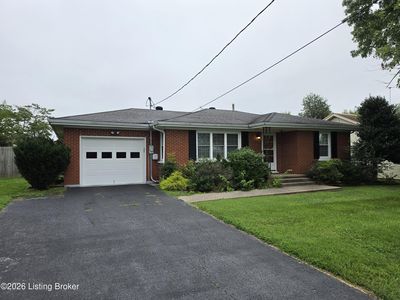 105 Greenhill Dr