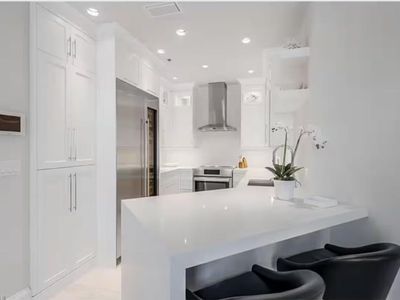 365 5th AVE S #307