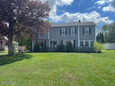 33 Eleanor Rd