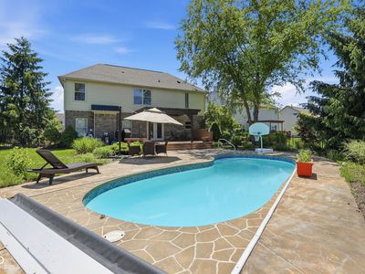 8240 Thorn Bend Dr