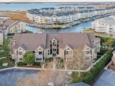 200 N Heron Dr #200025