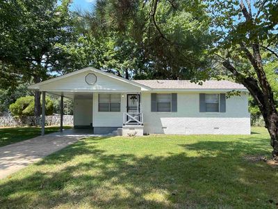 3981 Hammett Dr
