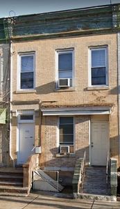 146 W Side Ave