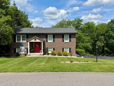 Property at 182 Valley Dr, Richlands, VA