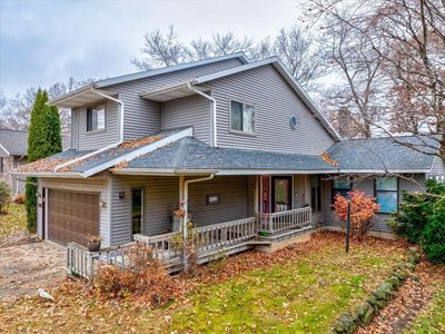 506 Lake Shore Drive