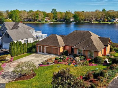 23096 Lakewood Cir