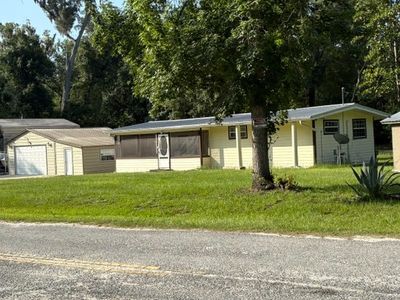 145 SW Lowery Ter