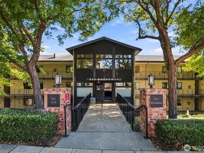 Property at 525 Broadway #108, Tacoma, WA
