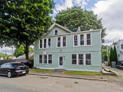 12 School St