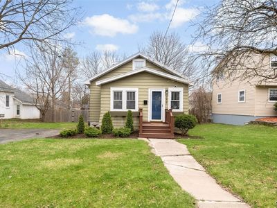 308 Mackay Ave