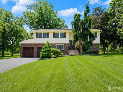 23 Dunbar Ave