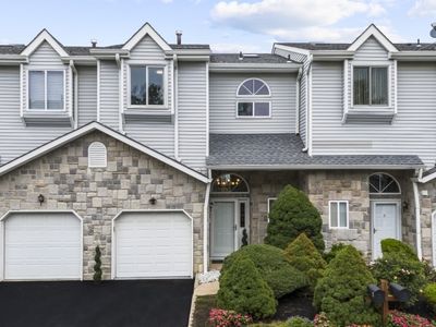4 Lee Lee Ln