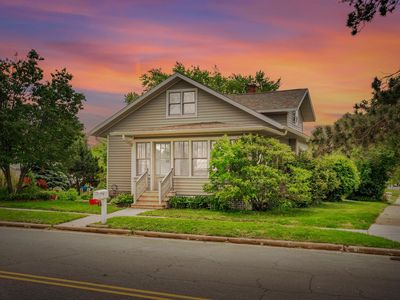 405 East GARLAND STREET