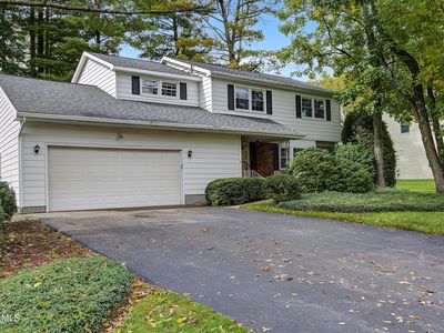 Property at 1279 Windemere Court, Niskayuna, NY