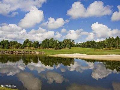 132 LATERRA LINKS Circle UNIT 202