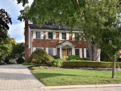 Property at 1754 Fairway Dr, Birmingham, MI