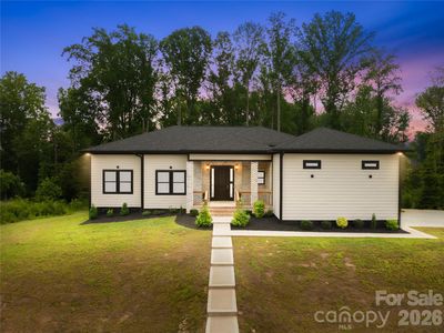 2004 Plain Field Dr
