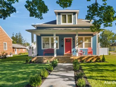 2200 Miner Ave