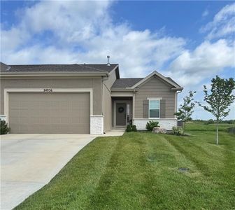 Property at 24956 W 94th Pl, Lenexa, KS