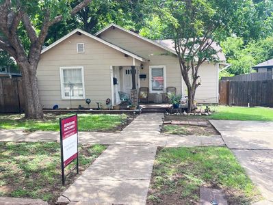 1801 Belle Pl