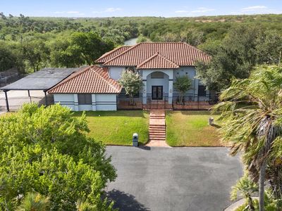 3315 W Cobblestone Creek Dr