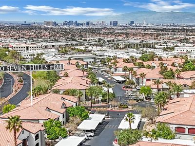 950 Seven Hills Dr APT 124