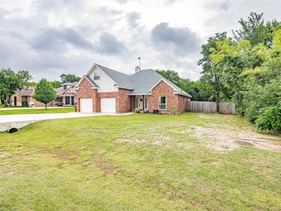 704 Grandview Dr