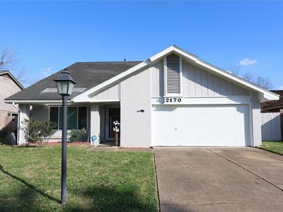 2170 Fort Laramie Dr