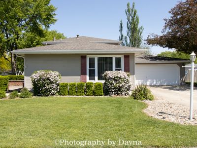 60 Hilltop Dr