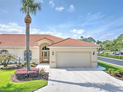 5729 Hampton Woods Blvd