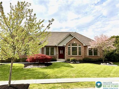 4469 Lisa Ln