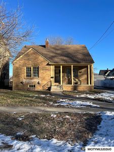 1015 N Jefferson Ave