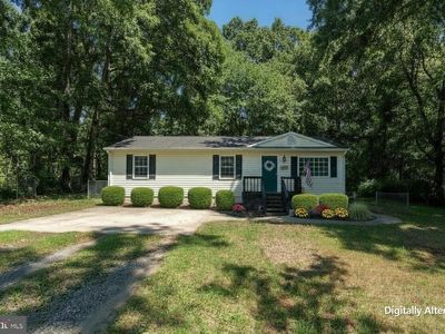 Property at 13340 Countyline Church Rd, Woodford, VA