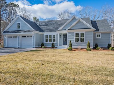 28 Country Farm Road