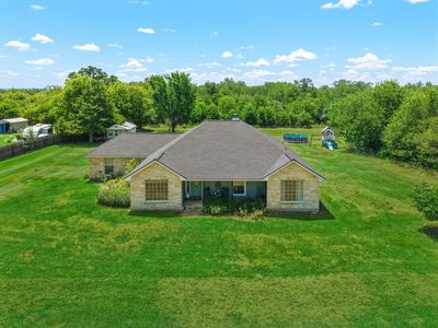 10747 Whispering Oaks Dr