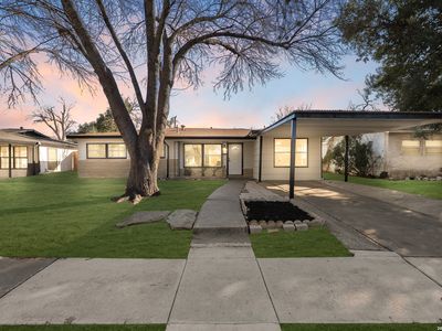 222 HILLWOOD DR