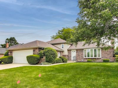 8923 Pebble Beach Ln