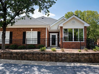 4713 Lewisham Ct