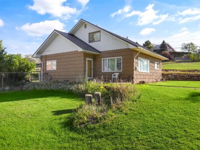 2251 Upper River Rd