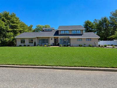 25 Vineyard Way