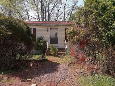 198 Oak Ln