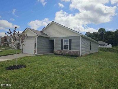 2068 Southwood Cir