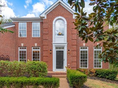 Property at 1304 Sweetwater Dr, Brentwood, TN