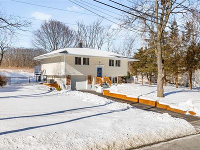 Property at 14 Pheasant Lane, East Setauket, NY