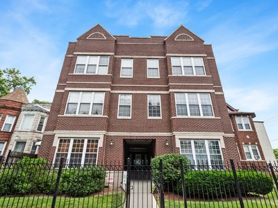 25 N Menard Ave Unit 2S