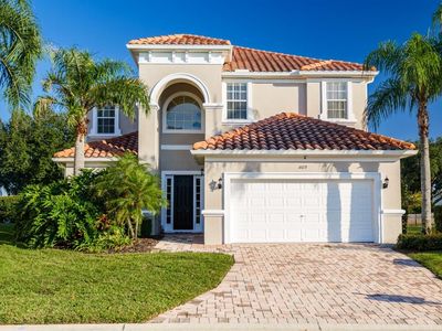 805 TUSCAN HILLS BOULEVARD