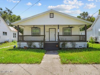 509 BRONSON Street