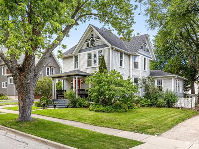206 Oregon St