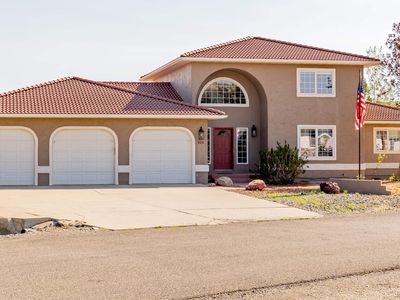 220 S Chugwater Dr